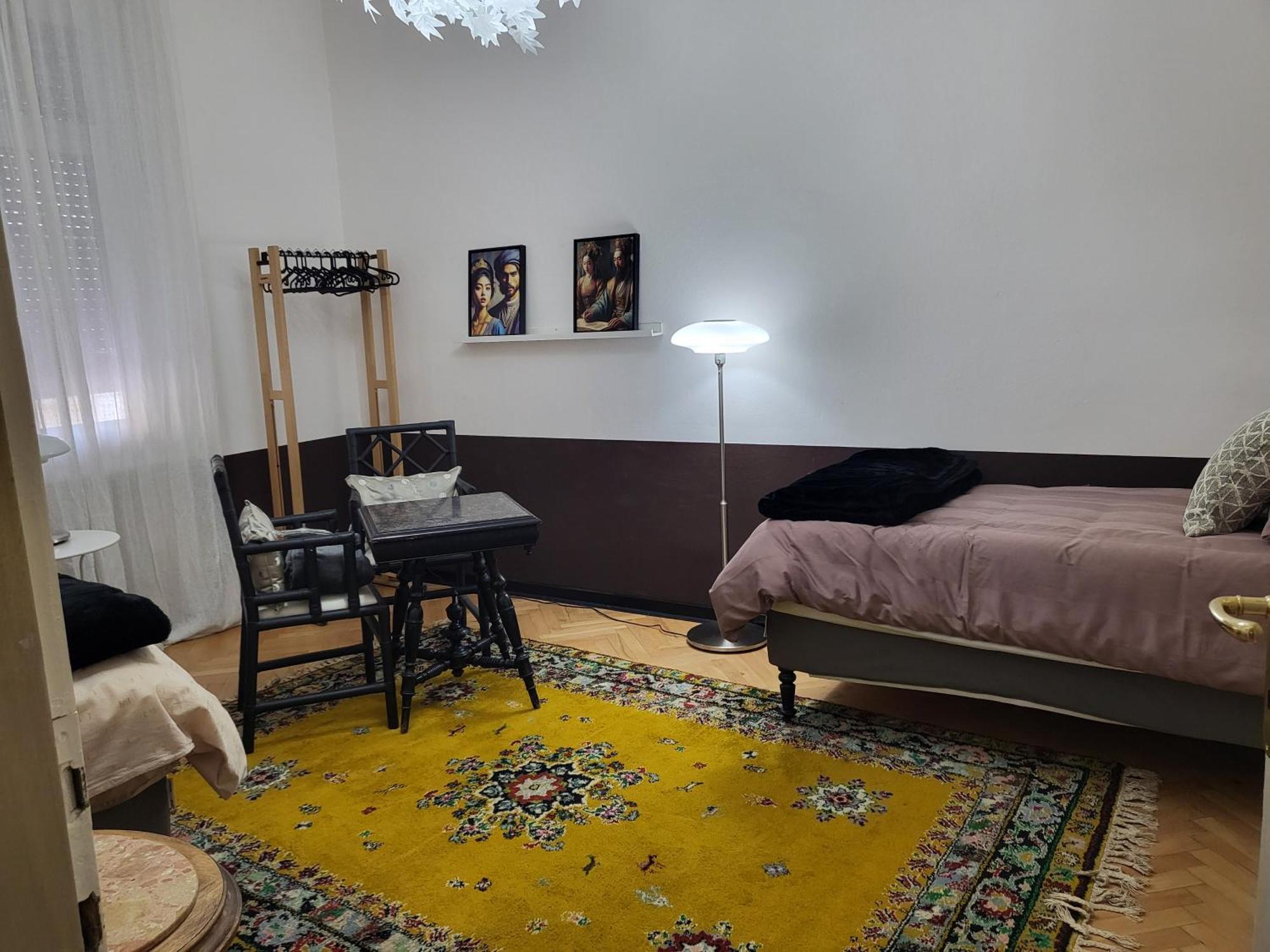 Apartamento La Casa Di Gatsby Lusso In Pieno Centro Con Parcheggio Gorizia Exterior foto